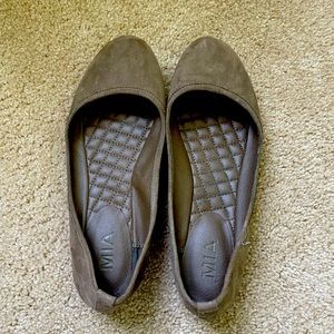 MÍA flats